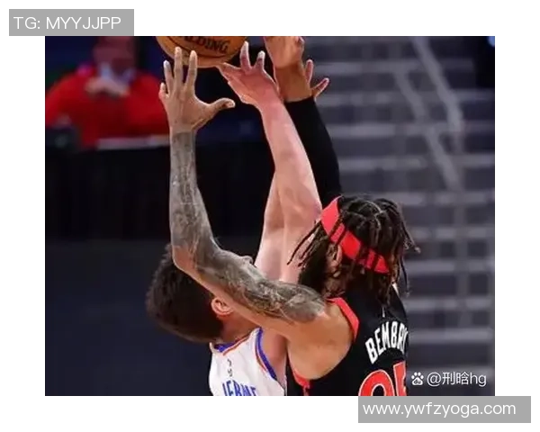 快船与小牛激战三月二十八NBA季后赛争夺战精彩回顾与分析